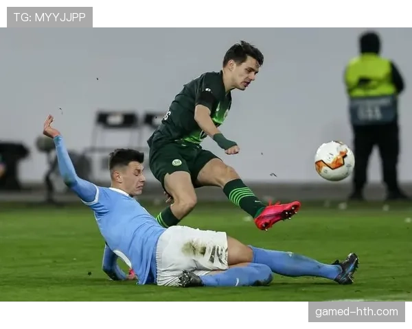 标准列日攻防平衡新策略引关注，助力球队未来可期